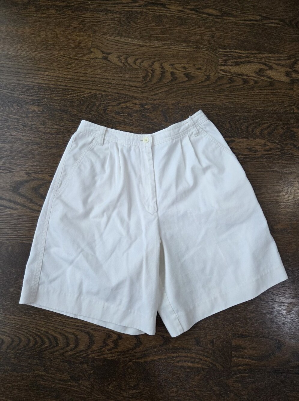 Lacoste White Women's High-Rise Bermuda Shorts Sz.12(28 In.waist)